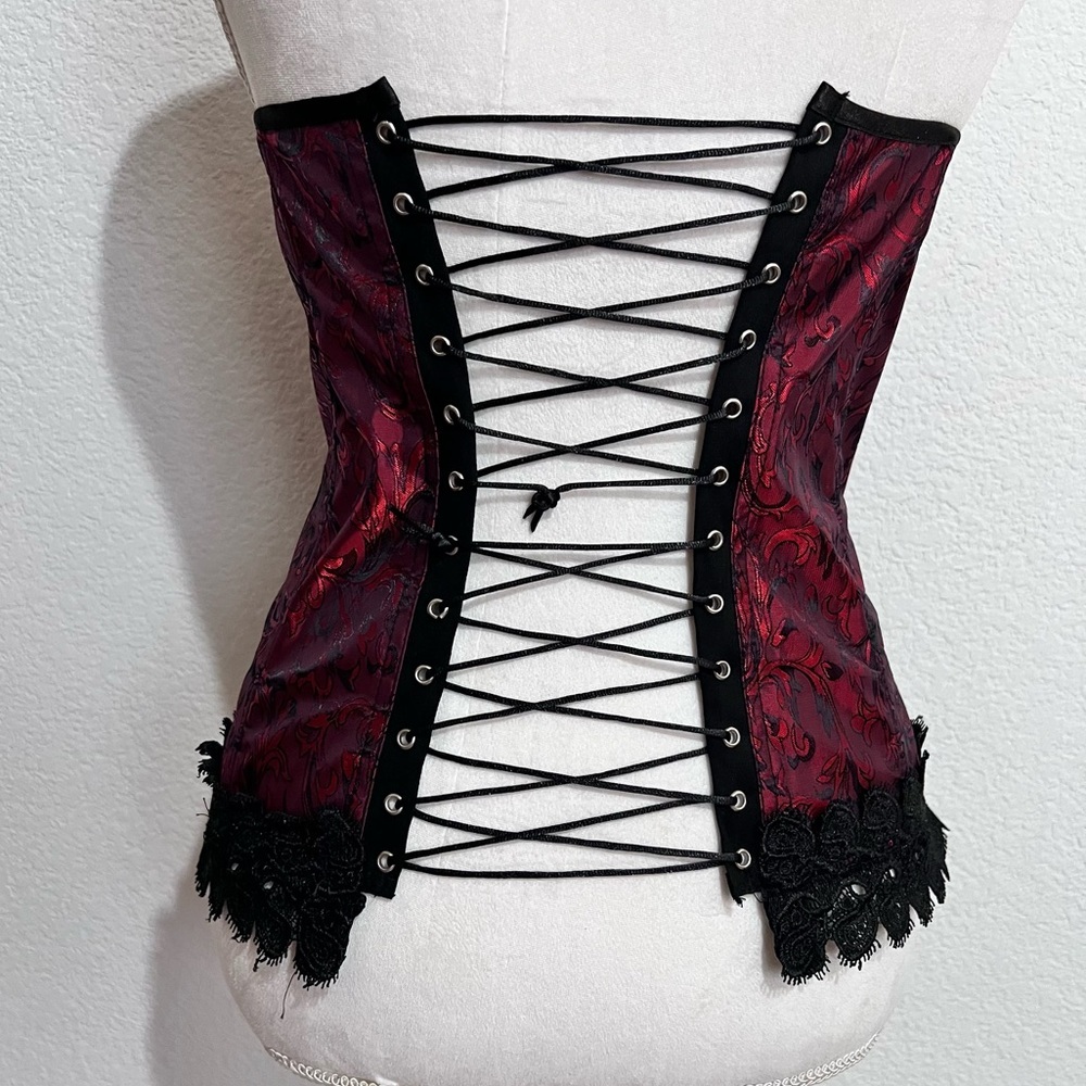 Dreamgirl Red & Black Lace Bustier Corset with Garters & Thong New Medium - Picture 5 of 16